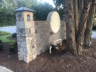 Woodlawn Entrance - Backside Stone - 09-06-2017